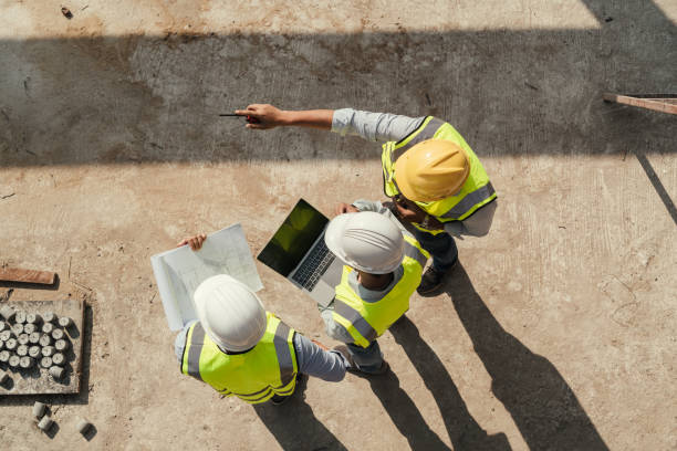 Best Concrete Walkway Installation  in Oroville East, CA
